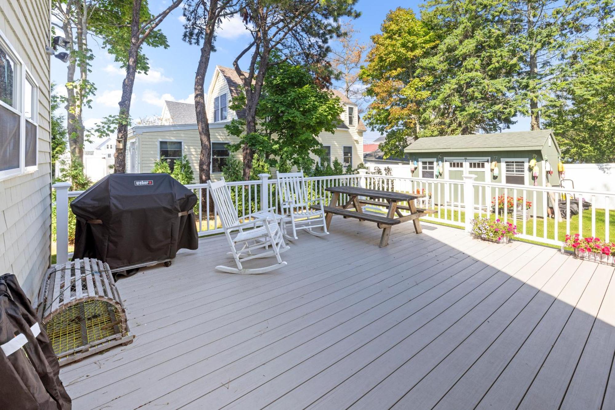 Pine Point Beach House With Deck, Fire Pit & Porch Scarborough Exterior foto
